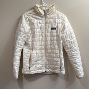 Patagonia Women's White Puffer Jacket